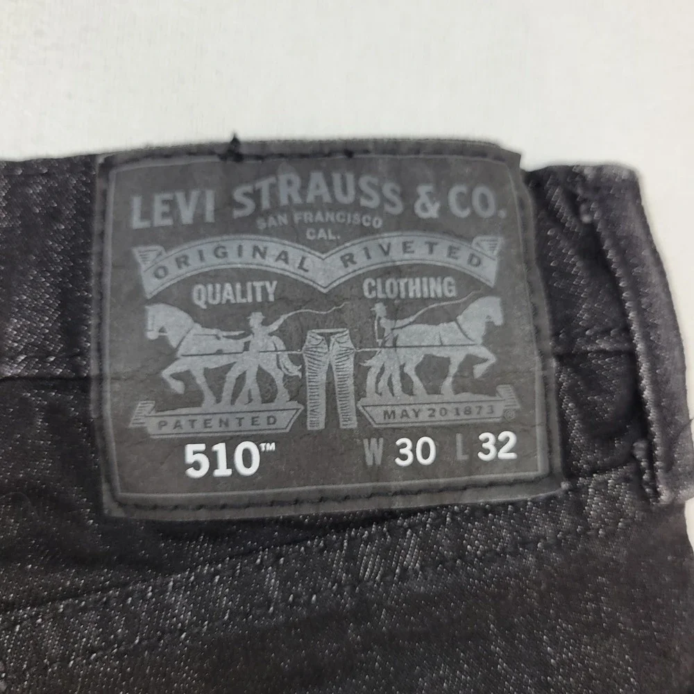 Levi's 510 Skinny Fit Jeans Mens 30x32 Black Denim Stretch Modern Casual